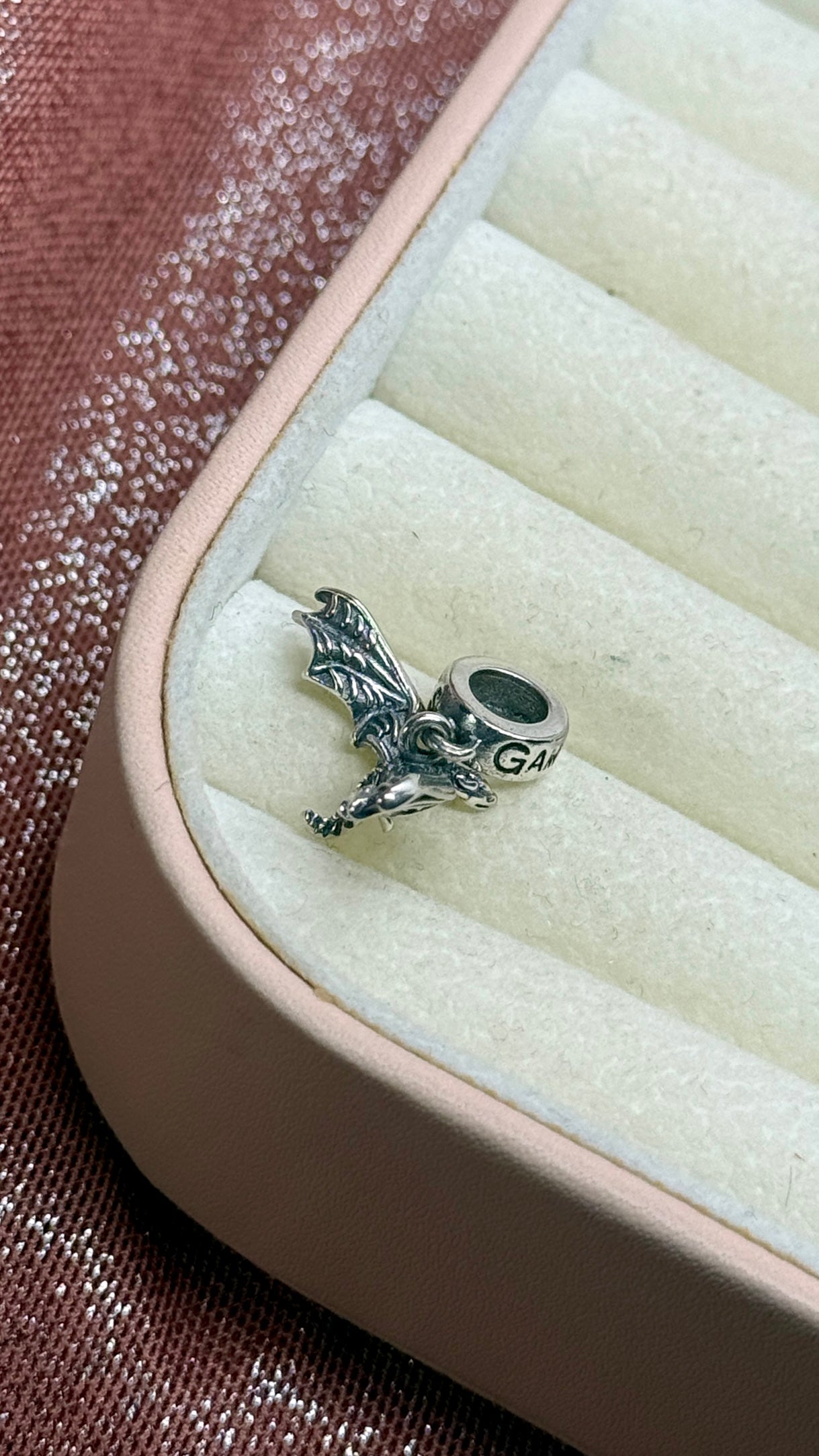 Charm dije Dragón casa Targaryen Games of Thrones