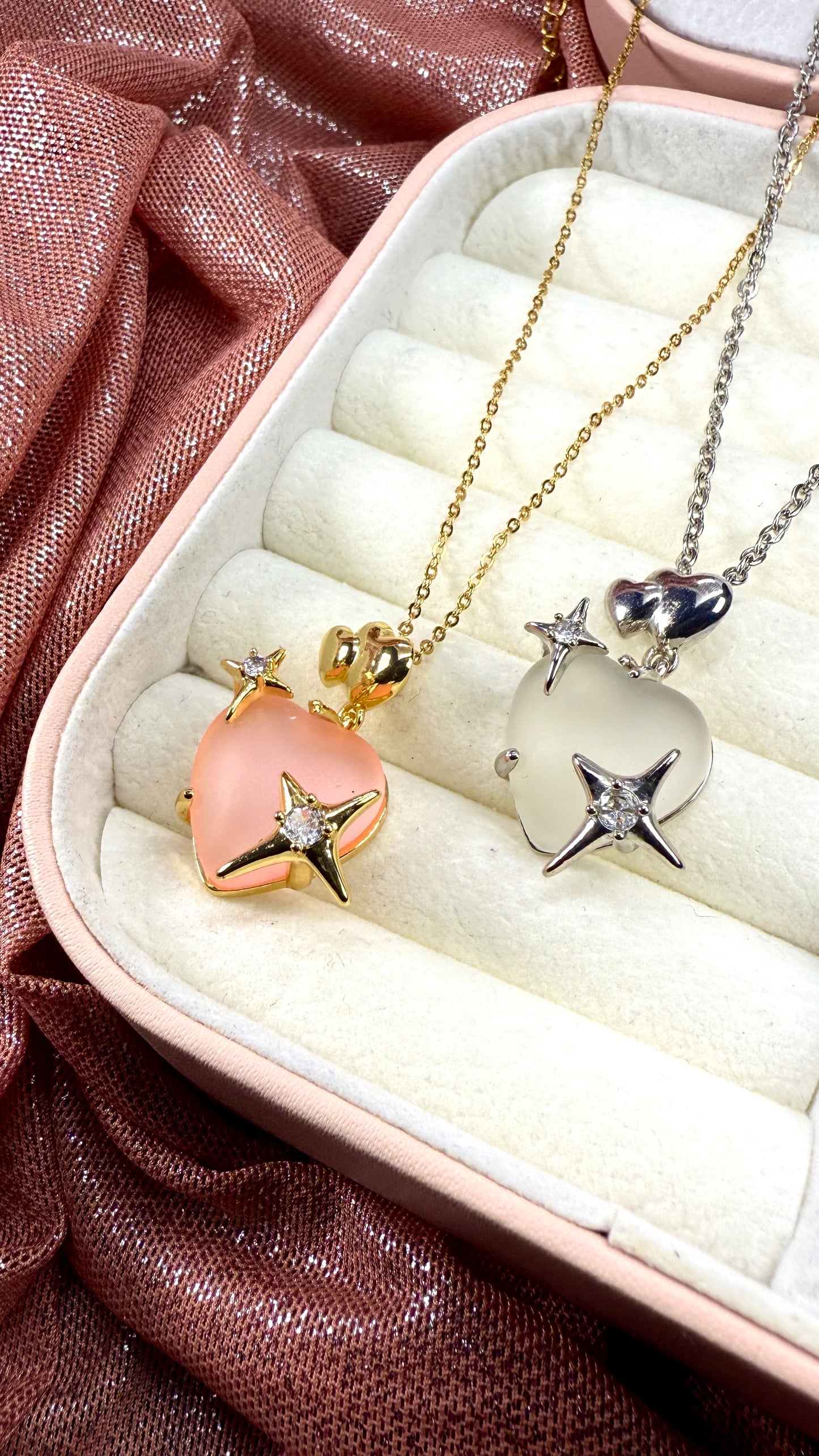 Collar corazón estrella