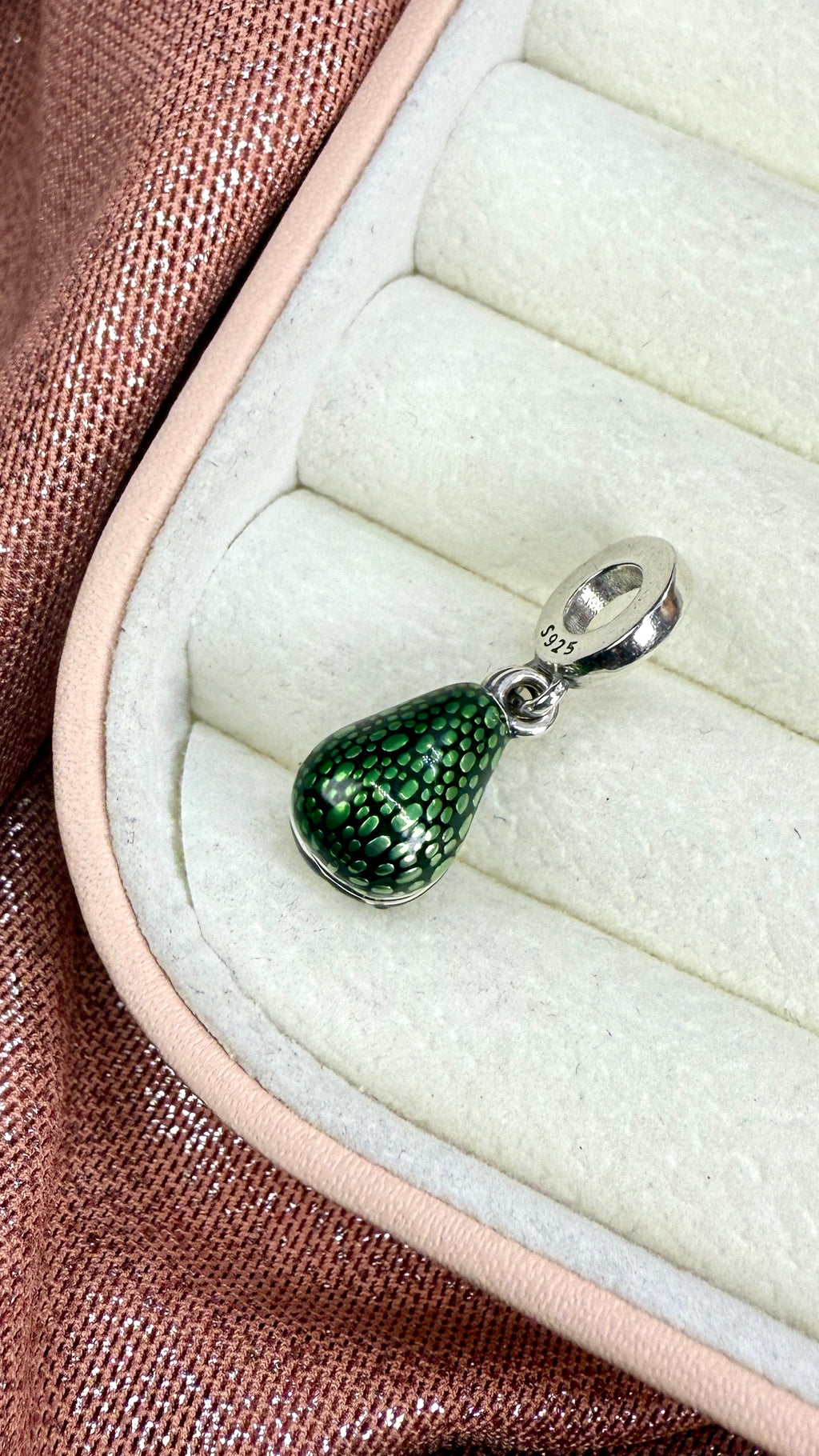 Charm Colgante Doble Aguacate