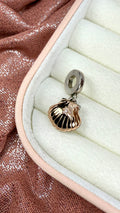 Charm Dije Concha Marina Oro Rosa Y Perla