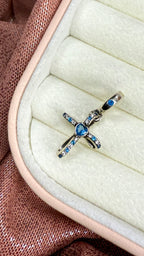 Charm Dije Cruz de Fe con Corazón Rosa |Plata S925