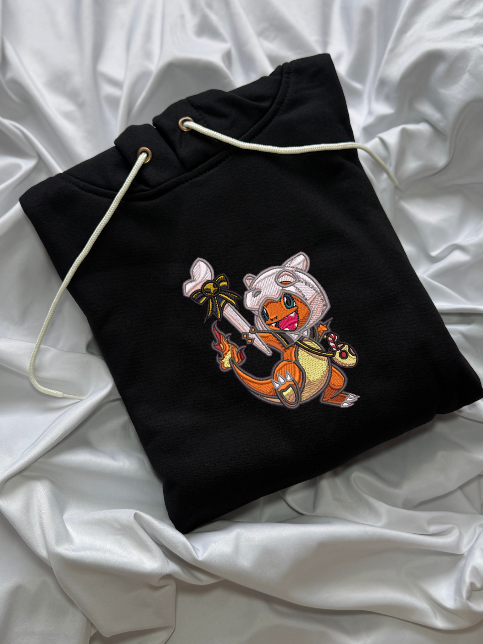 Hoodie Charizard halloween (Copia)