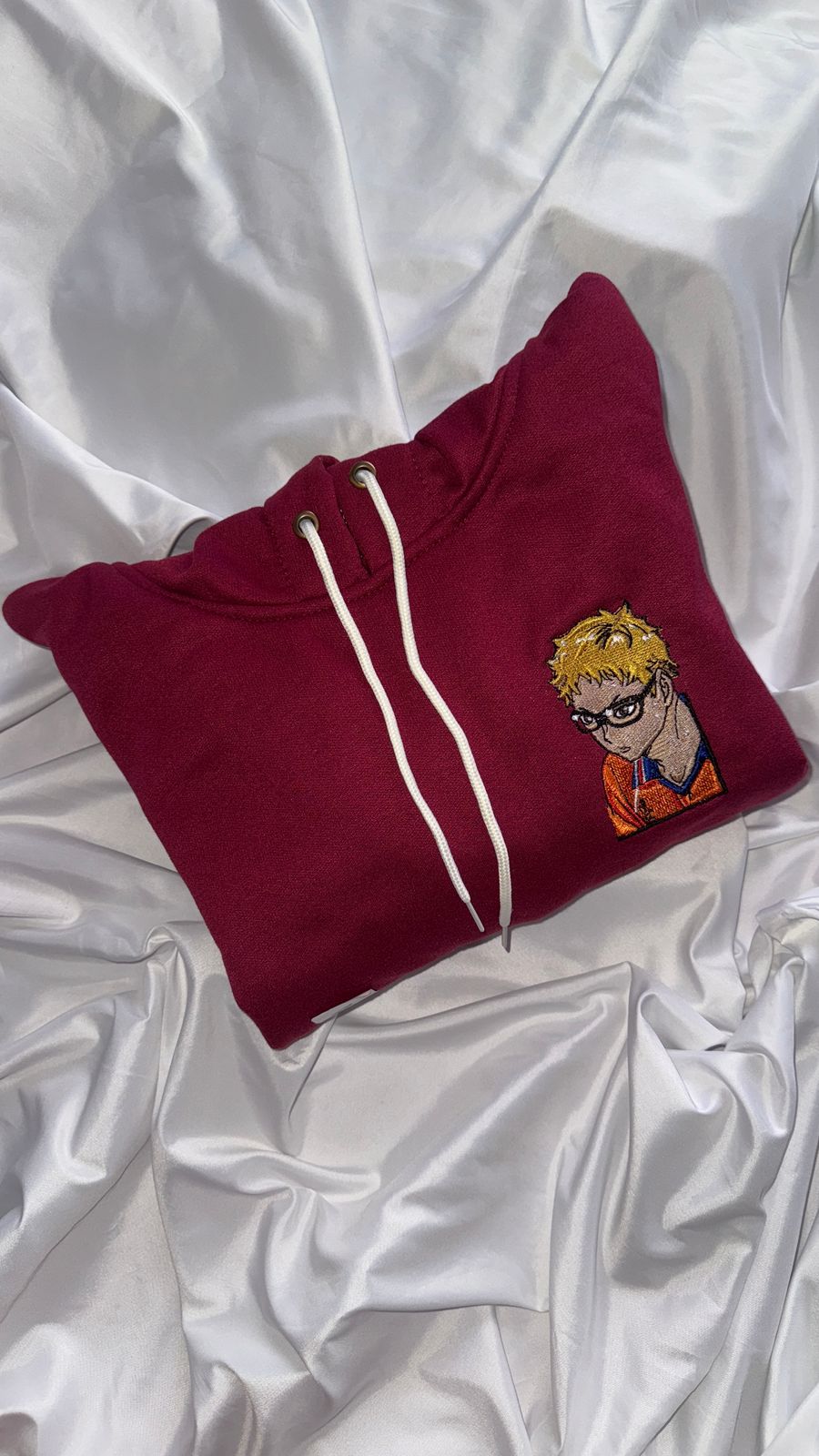 Hoodie bordado de Kei Tsukishima